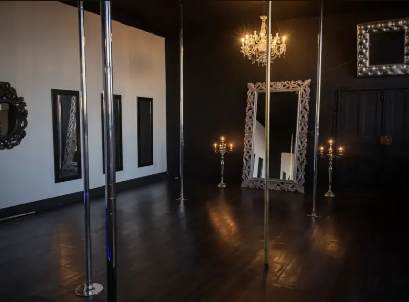 Academia de Pole Dance